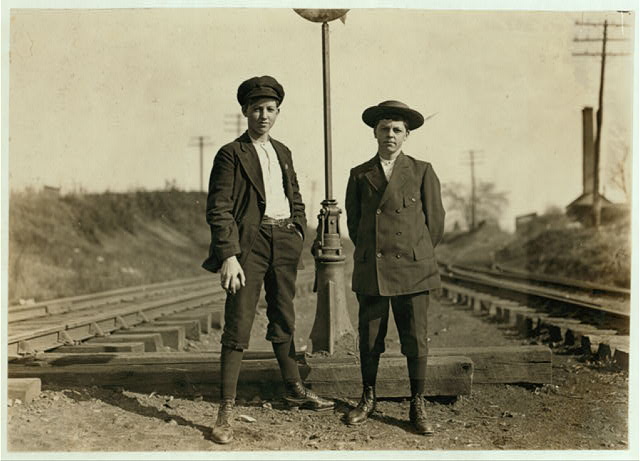 Salisbury Boys, left Johnnie Younts, circa 1908